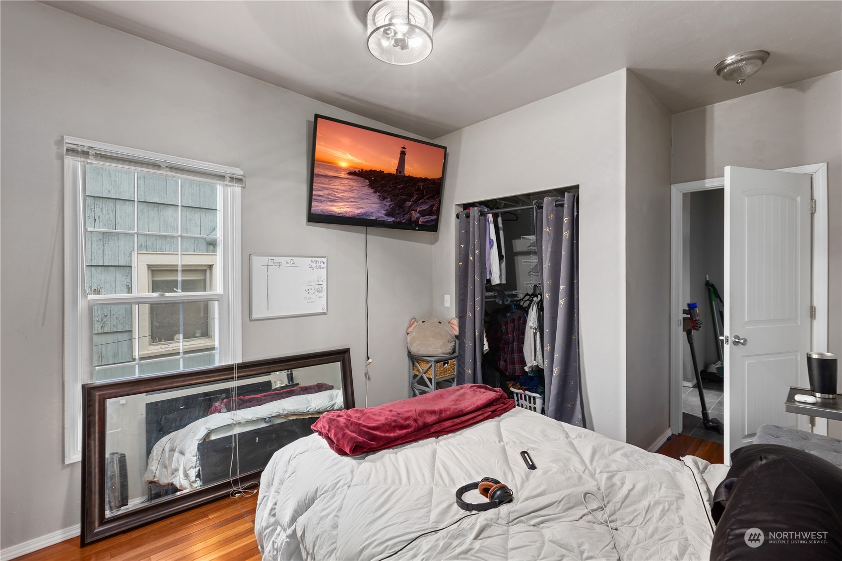 941 North 80th Street Seattle, WA 98103 - Photo 16 of 30 Gallery Image 16
