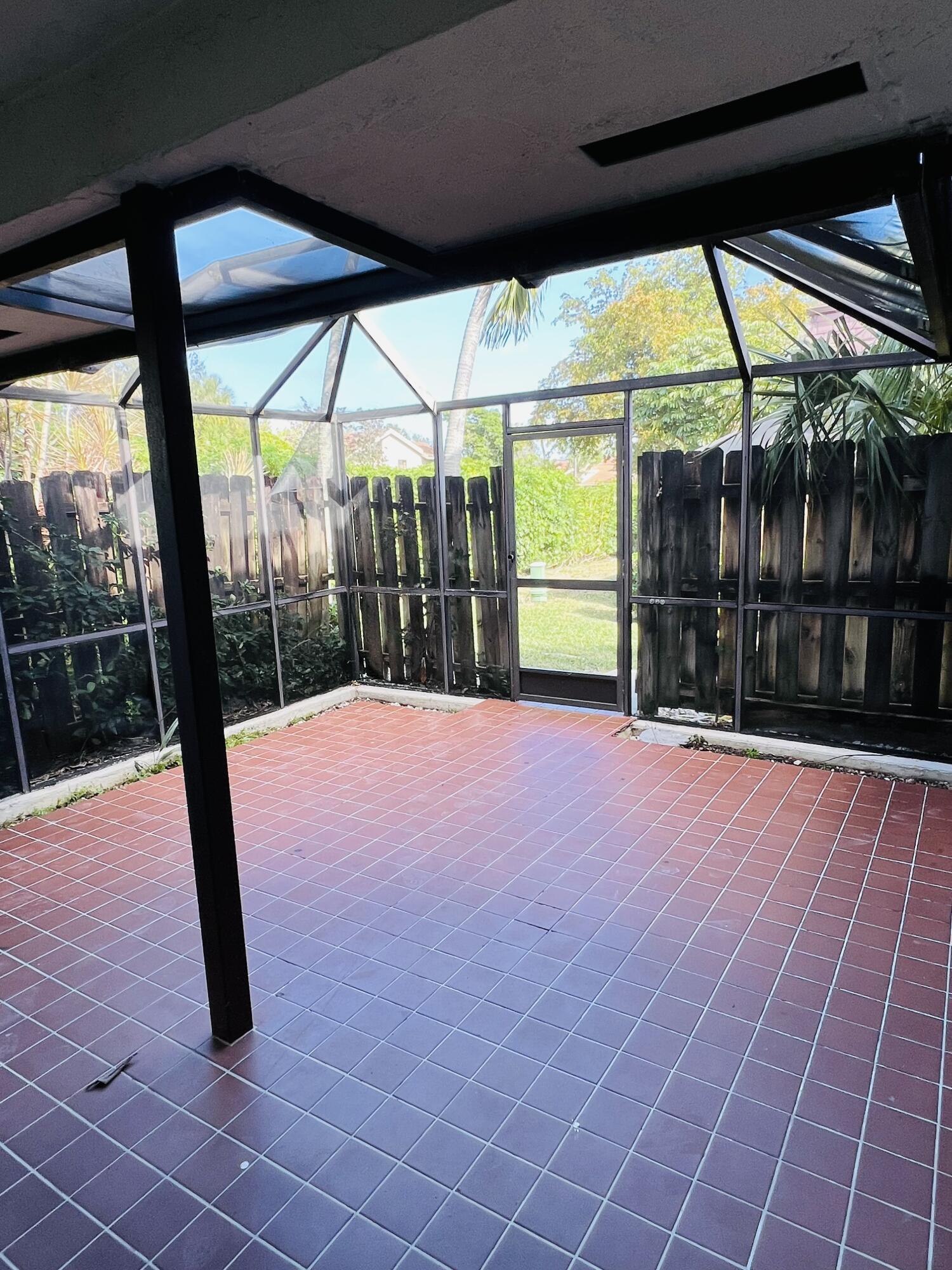 7482 Courtyard Run East, Unit E Boca Raton, FL 33433 - Photo 3 of 15 20230103004754588670000000-o