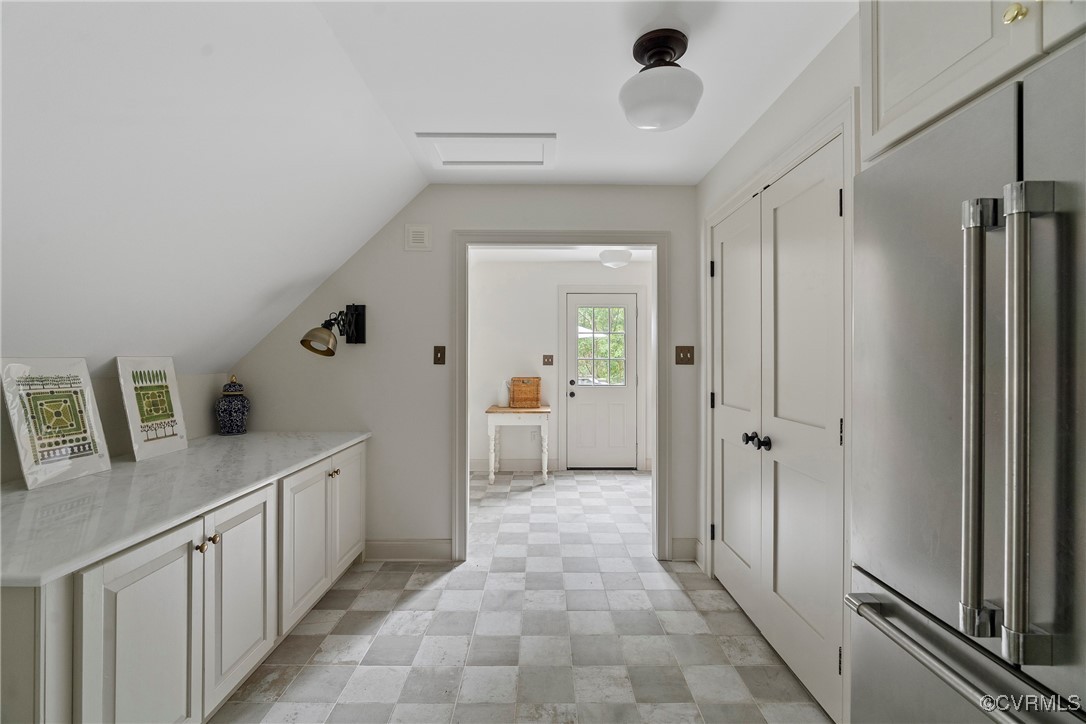 10700 Darby Circle Midlothian, VA 23113 - Photo 23 of 50 a view of a hallway with closet and a window