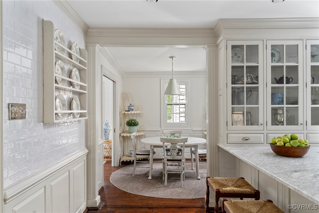 10700 Darby Circle Midlothian, VA 23113 - Photo 10 of 50 a living room with furniture a dining table and chairs