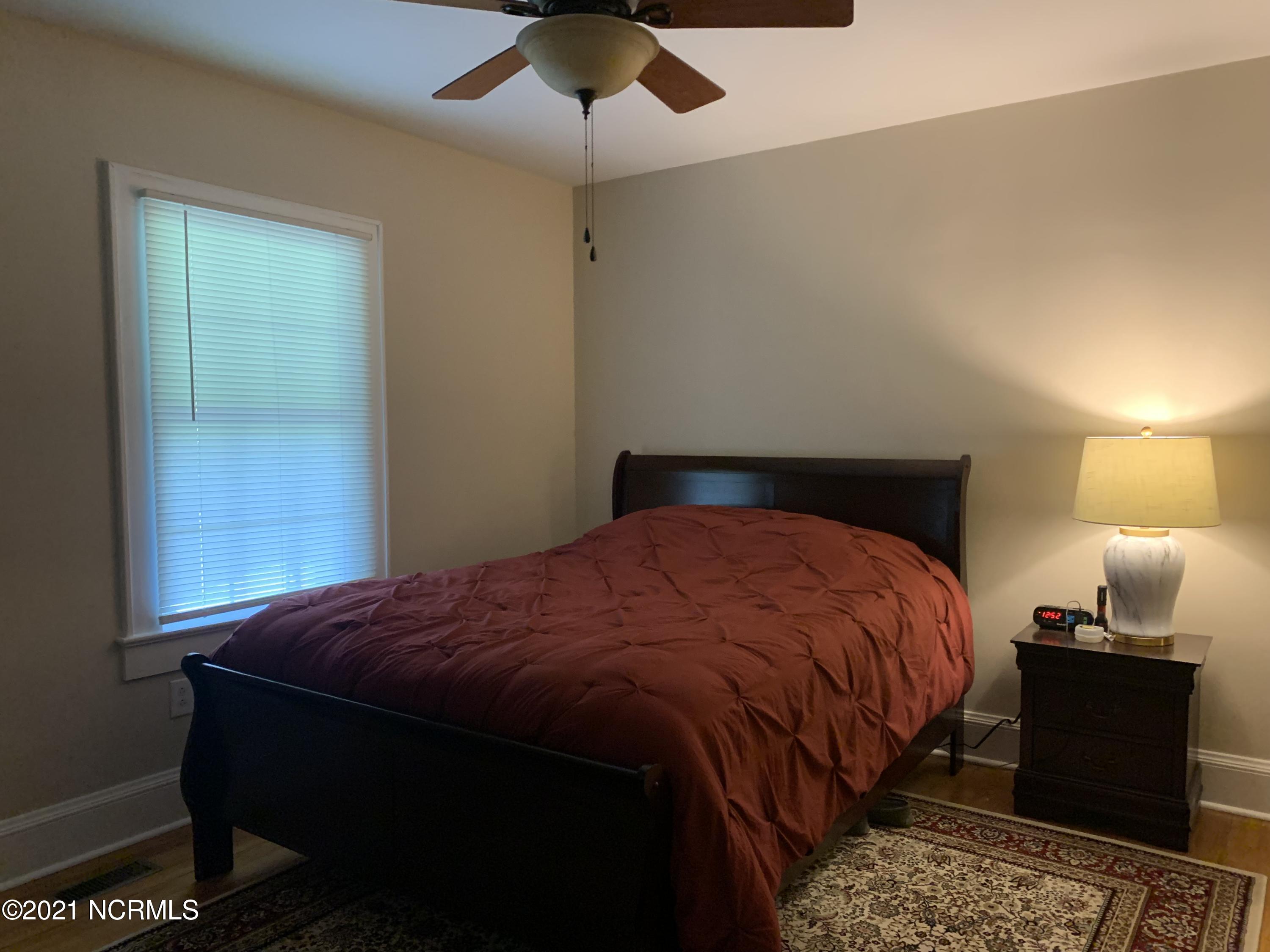 1017 Nicholson Street Washington, NC 27889 - Photo 11 of 27 Bedroom two