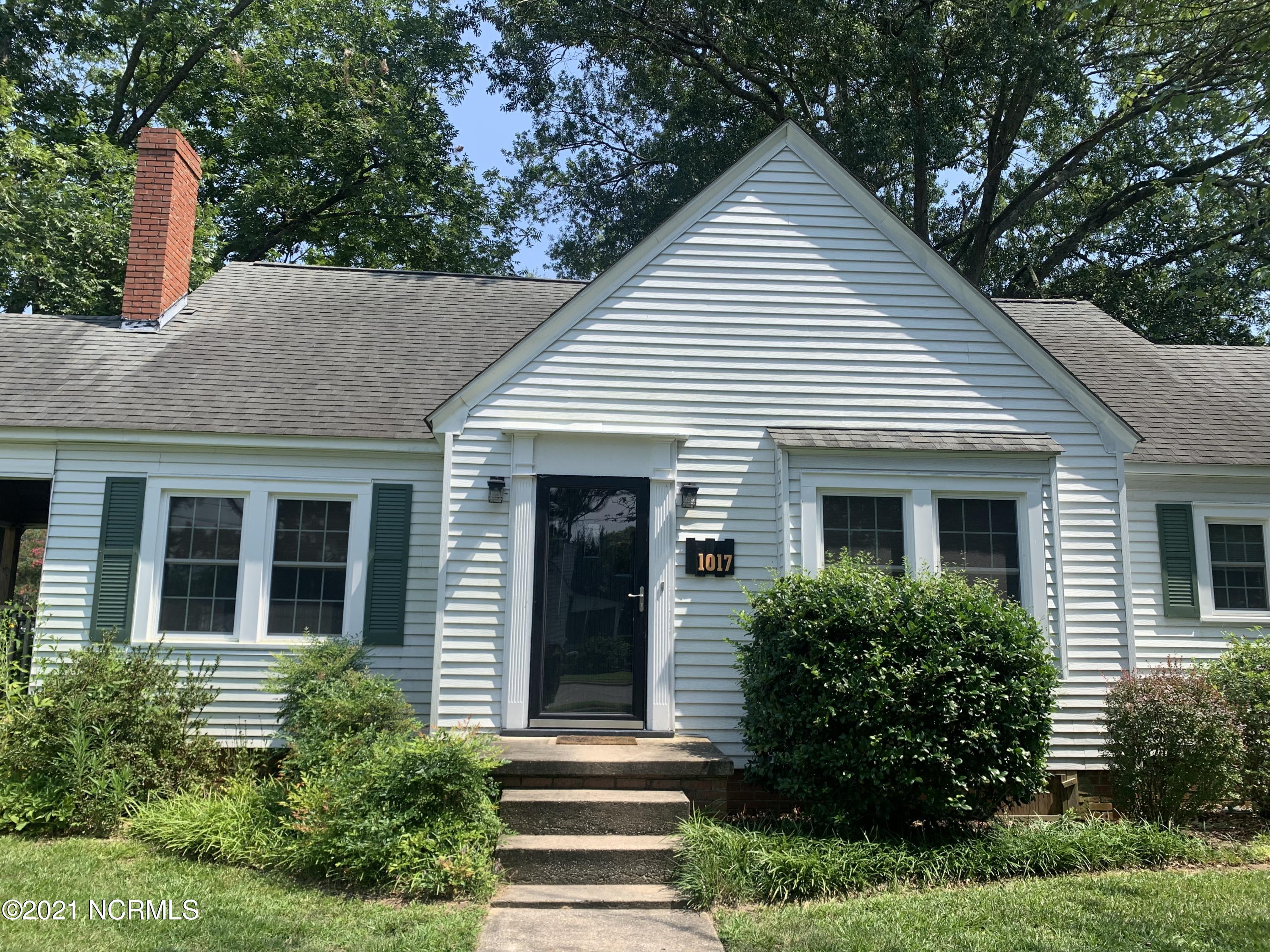1017 Nicholson Street Washington, NC 27889 - Photo 20 of 27 F57CC780-BD89-4095-A09A-994C5E60CE37