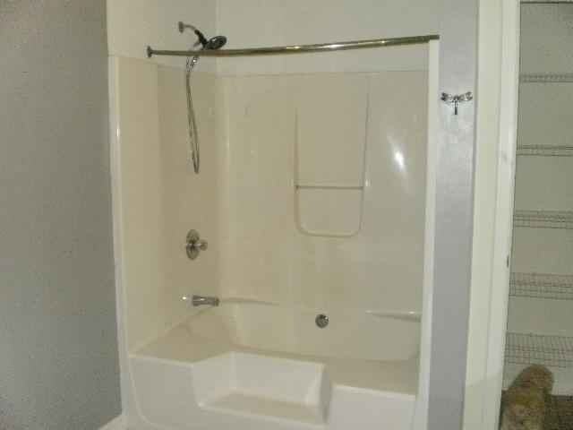 27 Beacon Way Santa Rosa Beach, FL 32459 - Photo 4 of 22 a bathroom with a shower