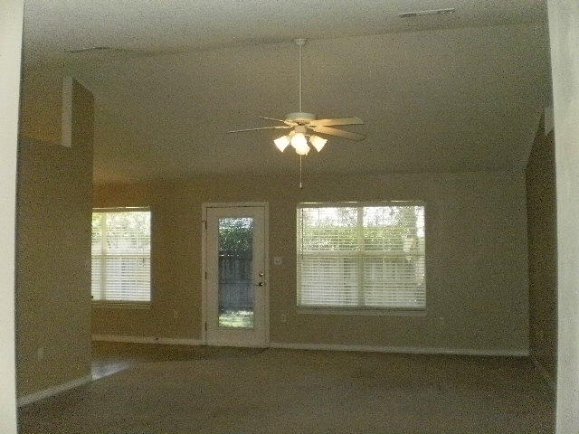27 Beacon Way Santa Rosa Beach, FL 32459 - Photo 10 of 22 a view of a livingroom with a window