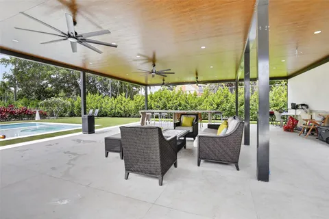 $3,975,000 | 12111 Northwest 5th Court, Plantation, FL 33325