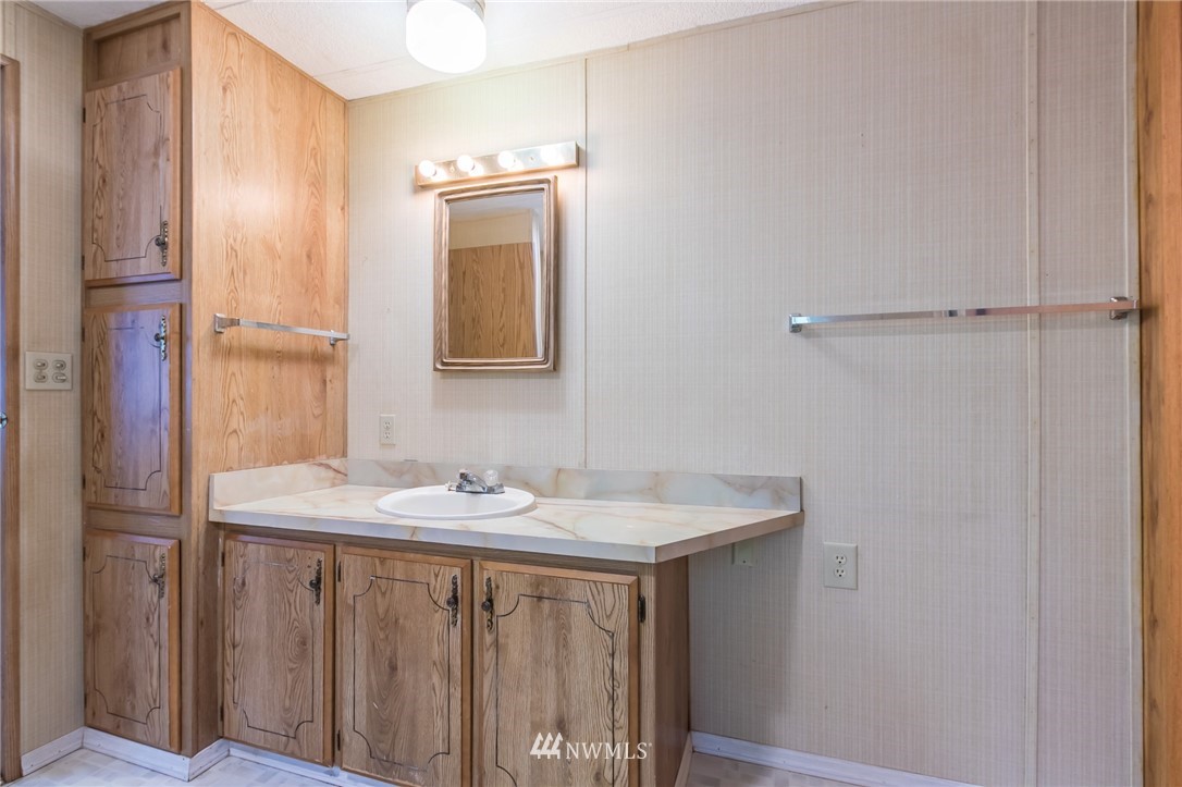 23909 7th Place West Bothell, WA 98021 - Photo 22 of 37
