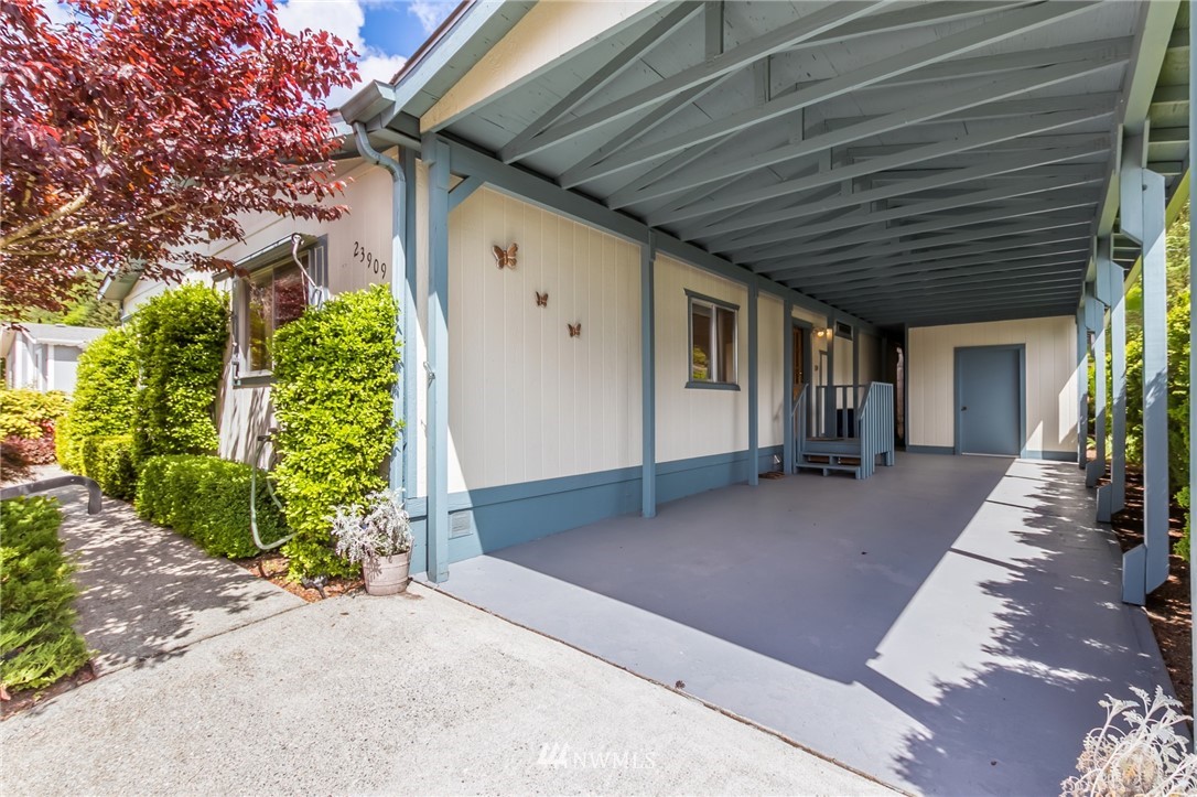 23909 7th Place West Bothell, WA 98021 - Photo 4 of 37