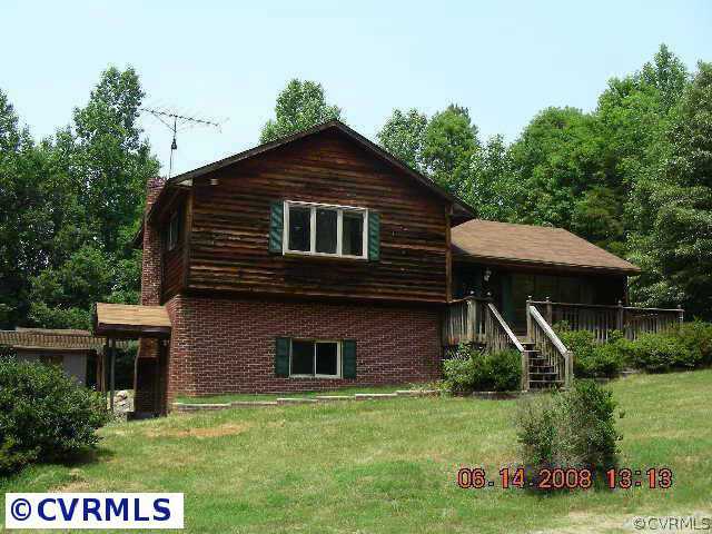 7229 Courthouse Road Louisa, VA 23093 - Photo 1 of 10 Exterior Front
