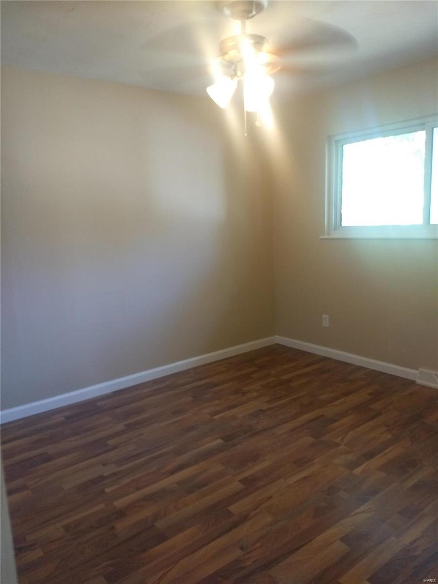 9849 Breckenridge Road St. Ann, MO 63074 - Photo 12 of 27 Gallery Image 12