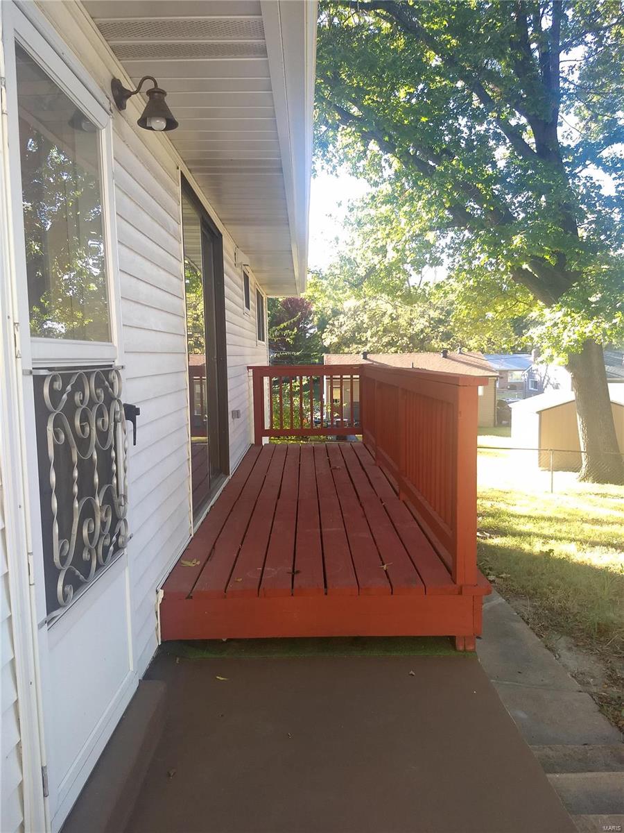 9849 Breckenridge Road St. Ann, MO 63074 - Photo 14 of 27 Gallery Image 14