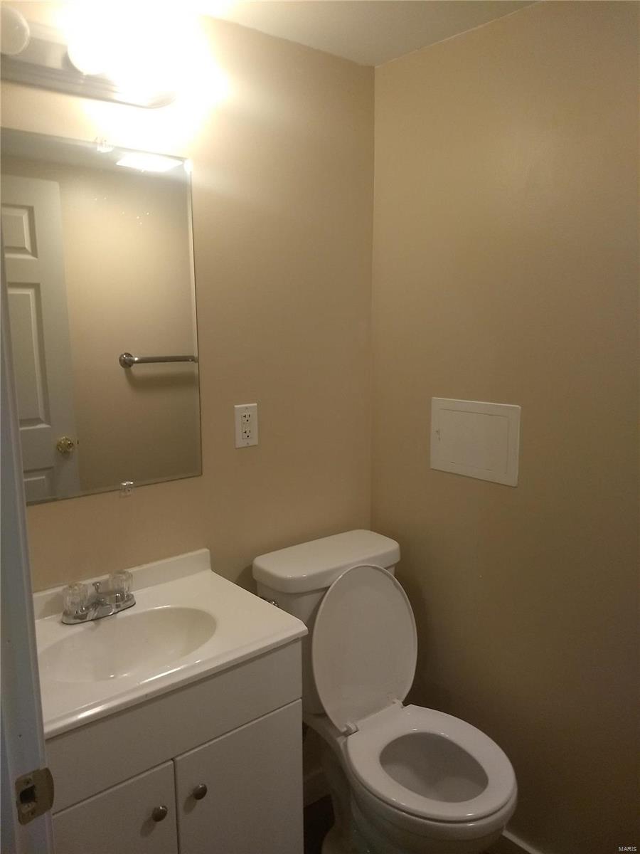 9849 Breckenridge Road St. Ann, MO 63074 - Photo 19 of 27 Gallery Image 19