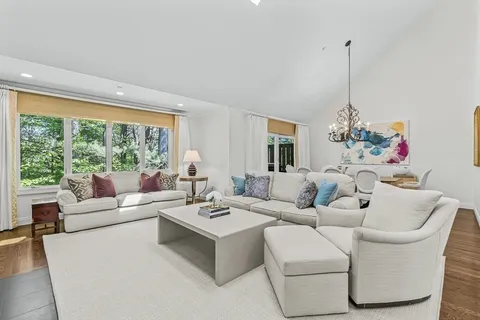 $1,275,000 | 1003 Wisteria Way, Unit 1003, Wayland, MA 01778