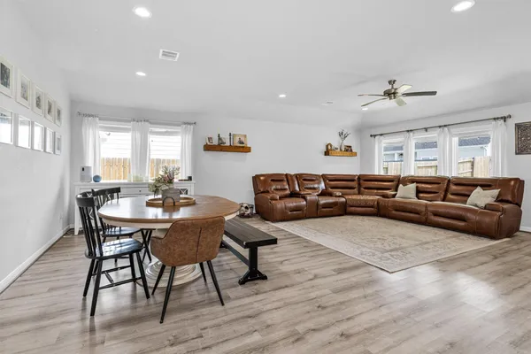 $450,000 | 2375 Hagerman Road, Conroe, TX 77384