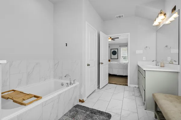 $450,000 | 2375 Hagerman Road, Conroe, TX 77384