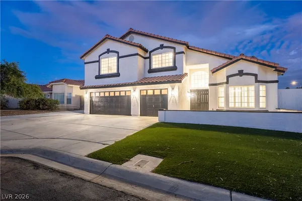 $3,000 | 7711 Lofty Hill, Las Vegas, NV 89123