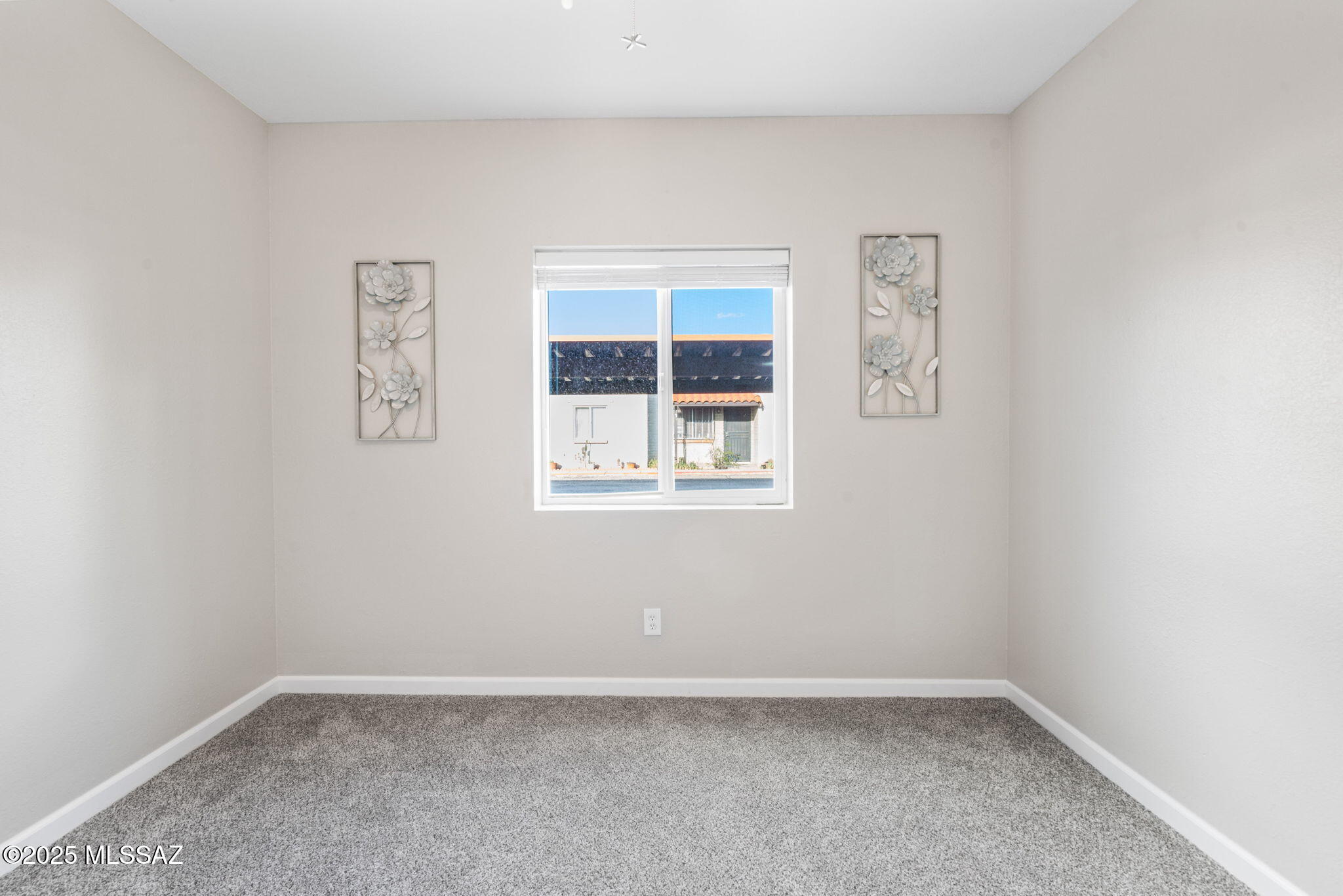 211 West Roger Road, Unit 33 Tucson, AZ 85705 - Photo 30 of 42