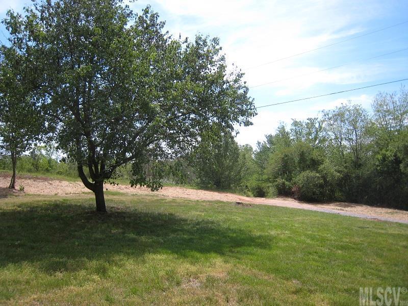 7413 Burke County Line Road Hickory, NC 28602 - Photo 12 of 21 Gallery Image 12
