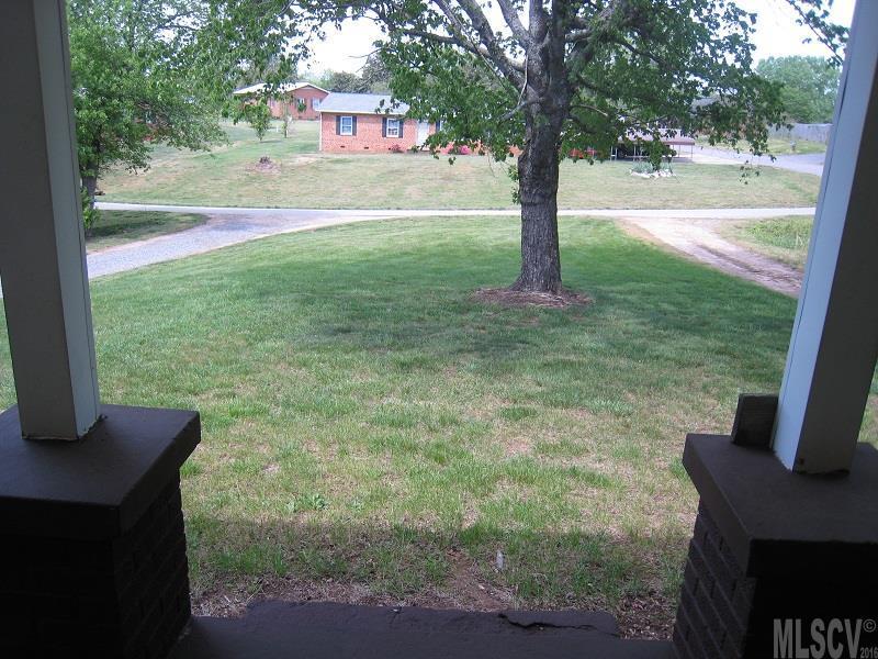 7413 Burke County Line Road Hickory, NC 28602 - Photo 8 of 21 Gallery Image 8