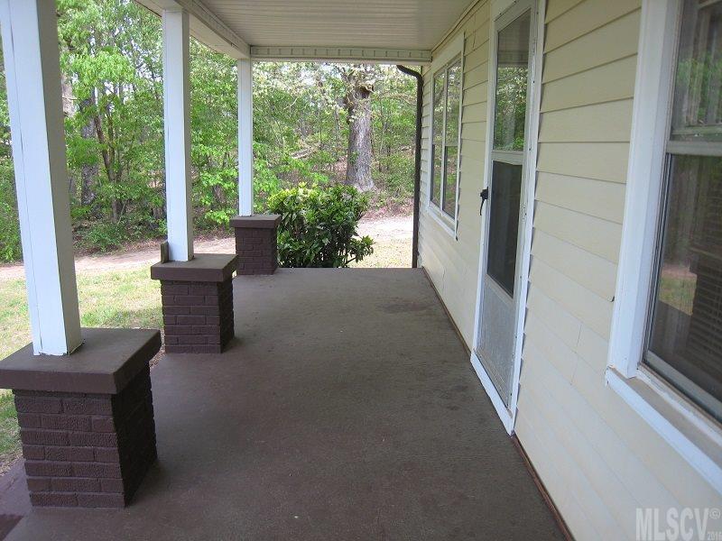7413 Burke County Line Road Hickory, NC 28602 - Photo 9 of 21 Gallery Image 9