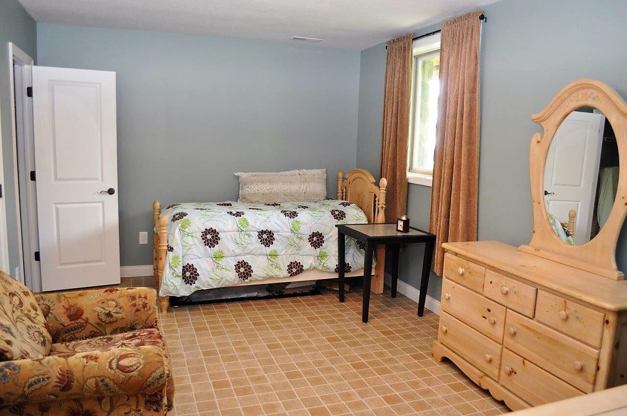 6896 Crumley Road Southwest Lancaster, OH 43130 - Photo 65 of 83 LL Bedroom 4 - 6896 Crumley Road SW, Lancaster, OH 43130