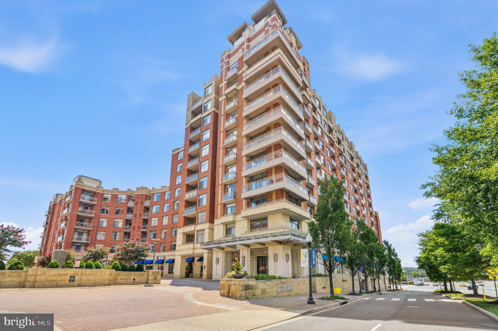 3600 South Glebe Road, Unit 308W Arlington, VA 22202 - Photo 3 of 37 Elegant urban living awaits here.