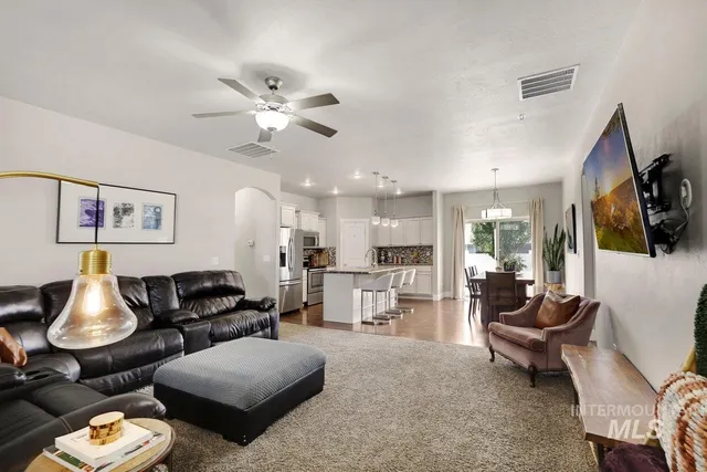 $400,000 | 930 Ballard Way, Kimberly, ID 83341