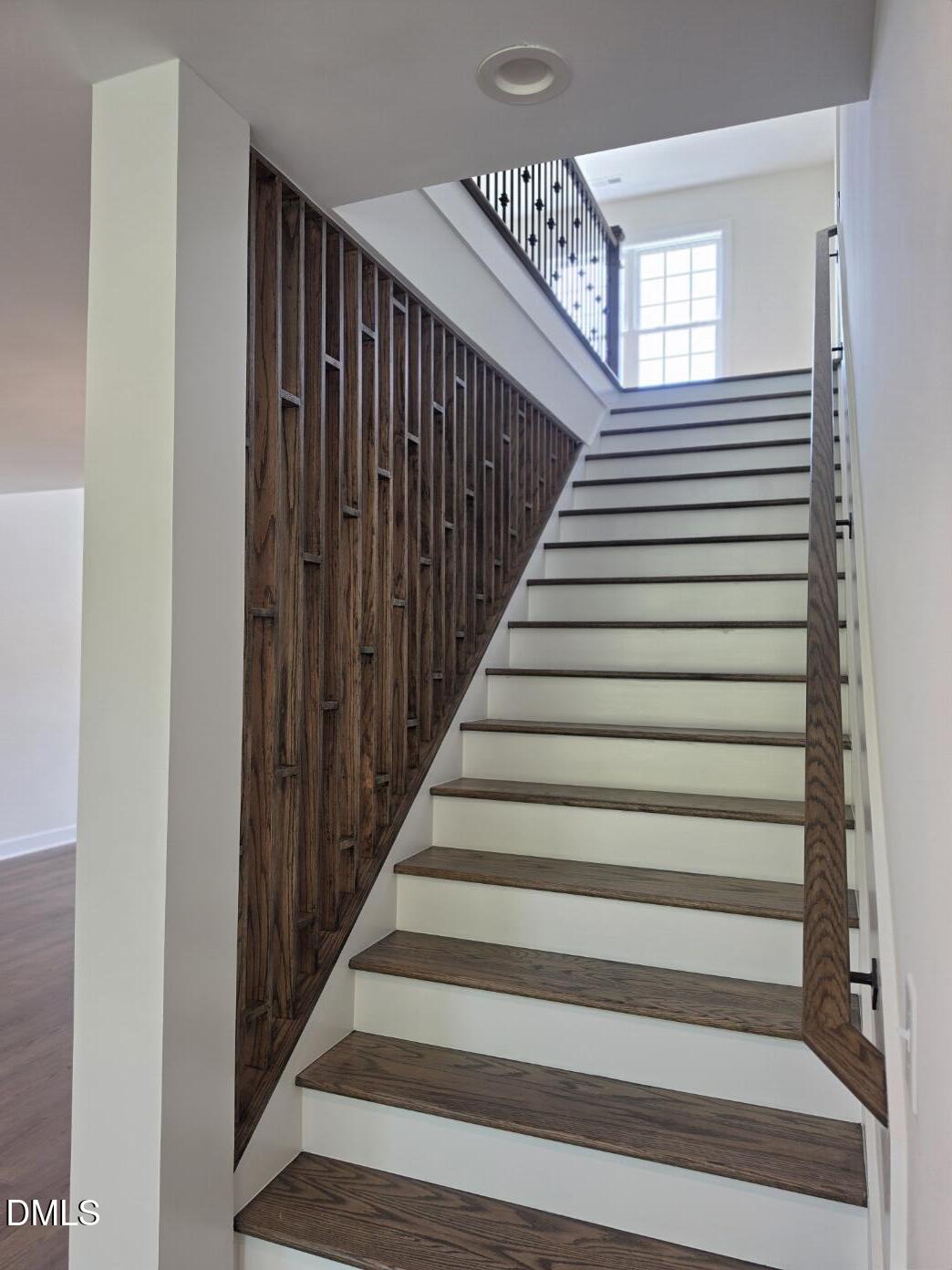 7608 Silver View Lane Raleigh, NC 27613 - Photo 8 of 46