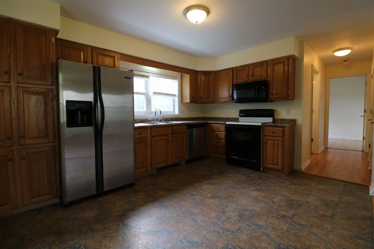 84 Kimball Road Rindge, NH 03461 - Photo 7 of 32