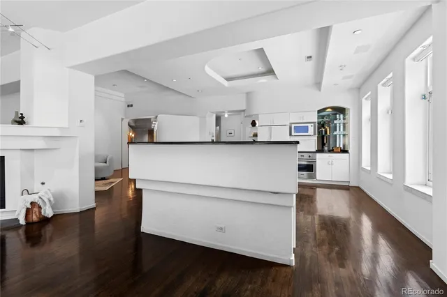$1,025,000 | 1940 Blake Street, Unit 300, Denver, CO 80202