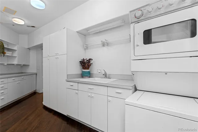 $1,025,000 | 1940 Blake Street, Unit 300, Denver, CO 80202