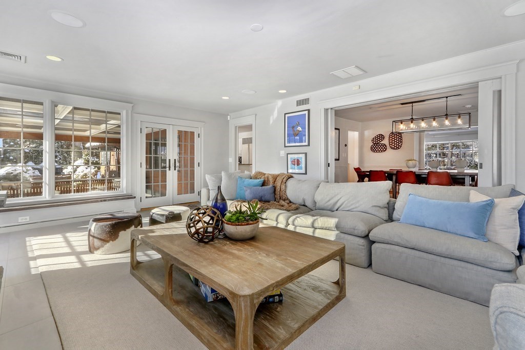 44 Myopia Road Winchester, MA 01890 - Photo 13 of 42