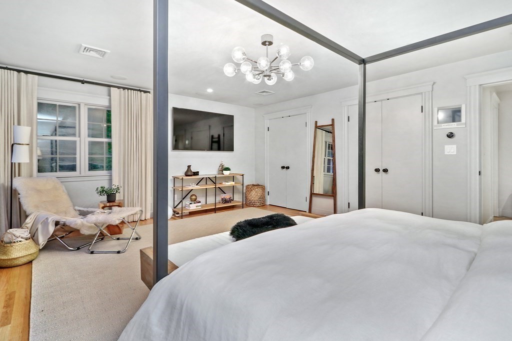 44 Myopia Road Winchester, MA 01890 - Photo 21 of 42