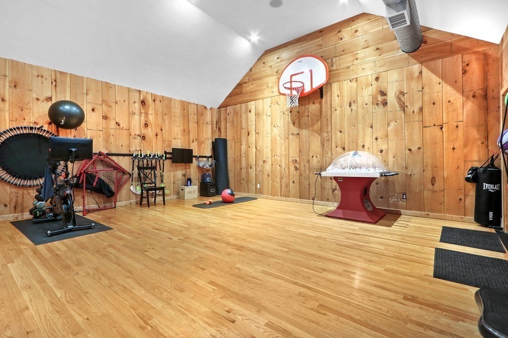 44 Myopia Road Winchester, MA 01890 - Photo 32 of 42