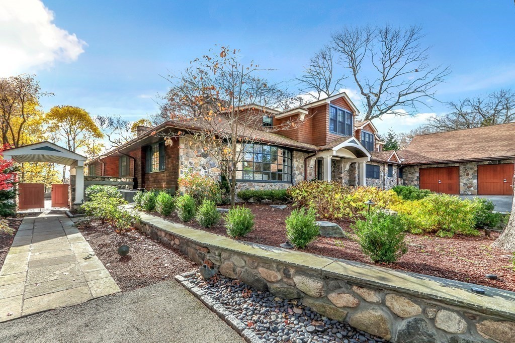 44 Myopia Road Winchester, MA 01890 - Photo 5 of 42