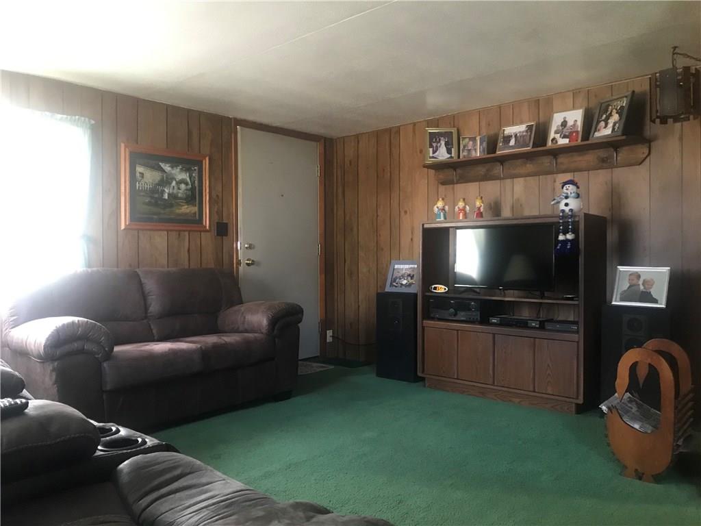 307 Meadow Mist Road Pulaski, PA 16143 - Photo 4 of 5 Gallery Image 4