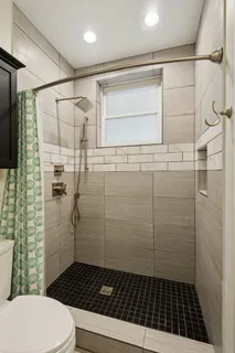$825,000 | 2130 West Le Moyne Street, Unit 1, Chicago, IL 60622