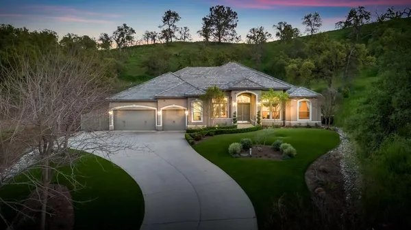 $1,149,000 | 21844 Fairway Oaks Lane, Friant, CA 93626