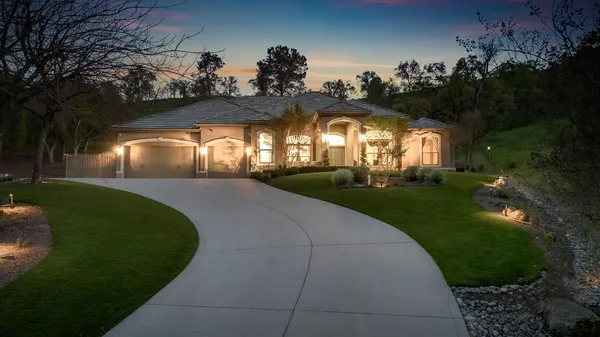 $1,149,000 | 21844 Fairway Oaks Lane, Friant, CA 93626