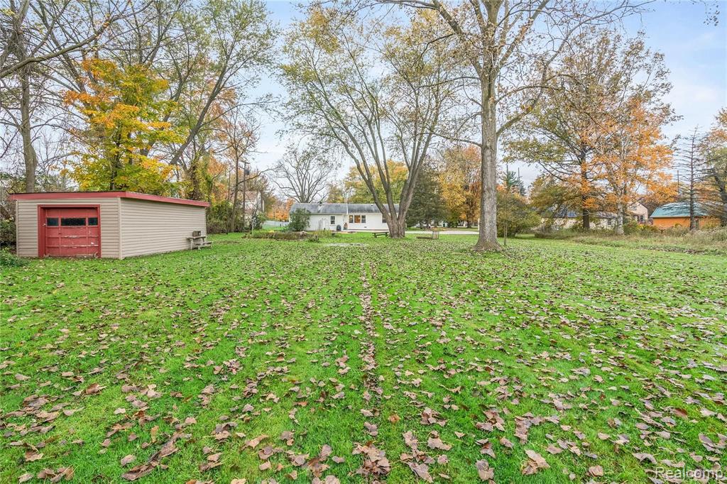 6243 Denton Road Belleville, MI 48111 - Photo 41 of 47