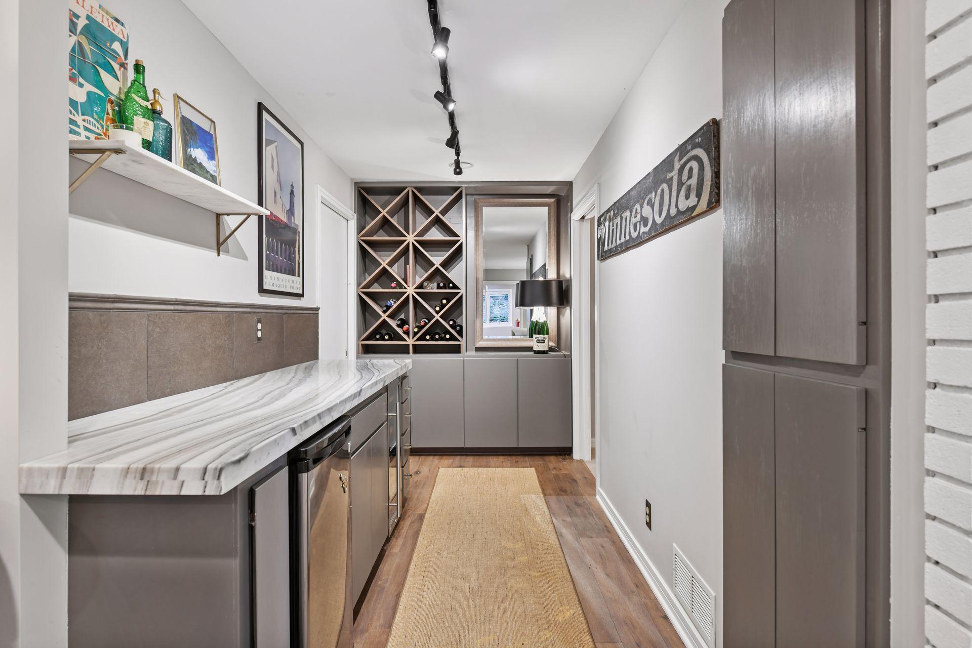 4811 Highland Road Minnetonka, MN 55345 - Photo 18 of 30