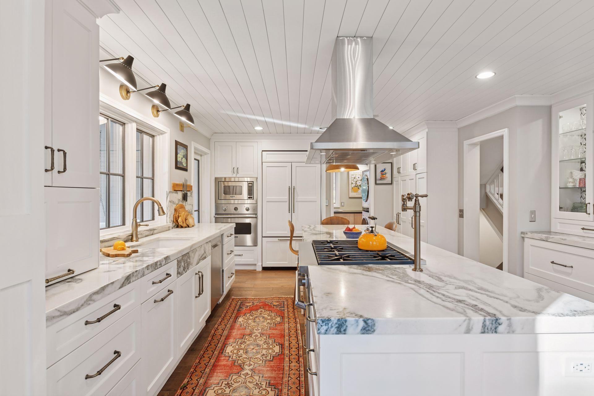 4811 Highland Road Minnetonka, MN 55345 - Photo 5 of 30