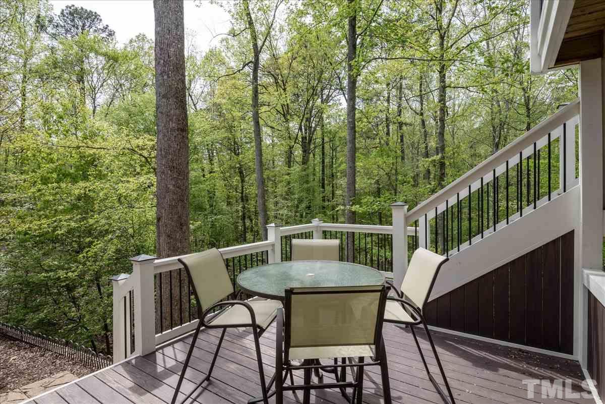 909 Bromley Way Raleigh, NC 27615 - Photo 3 of 28