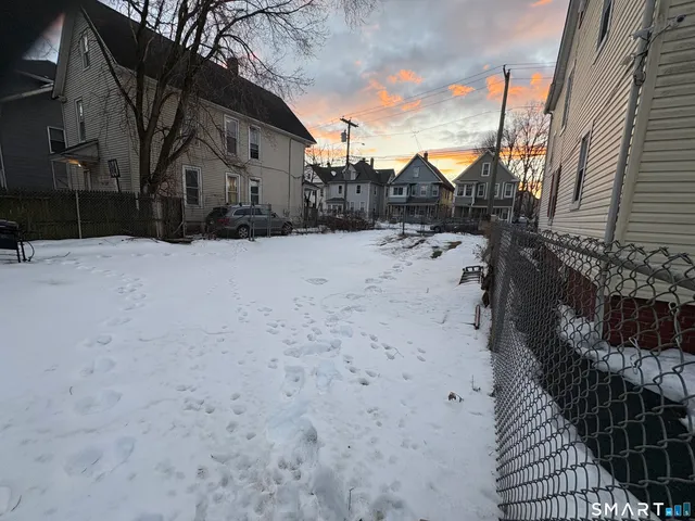 $95,000 | 202 Hewitt Street, Bridgeport, CT 06607