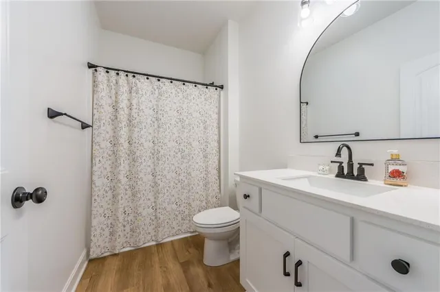 $394,900 | 19044 Pawnee Court, St. Joseph, MO 64505