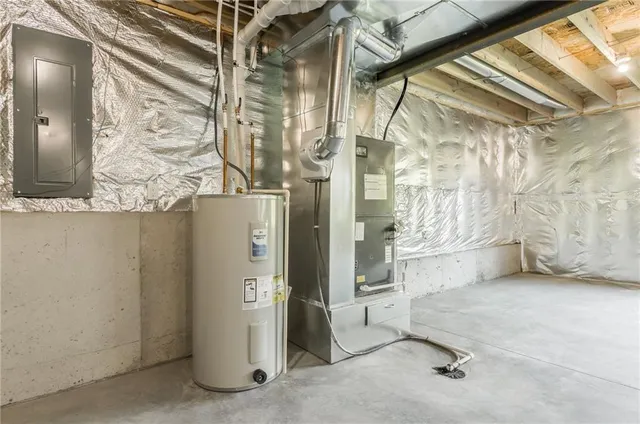 $394,900 | 19044 Pawnee Court, St. Joseph, MO 64505