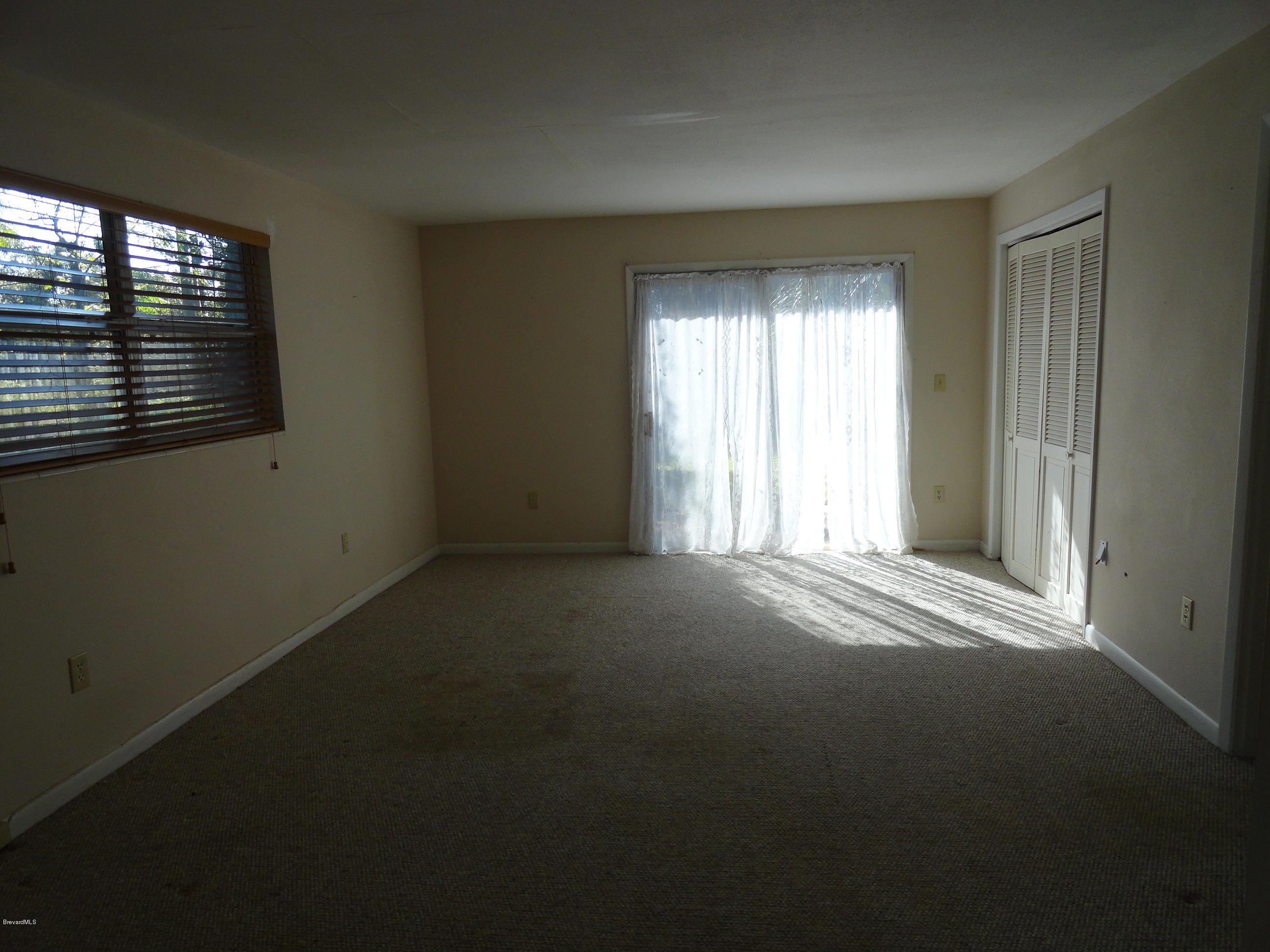 4037 Burkholm Road Mims, FL 32754 - Photo 18 of 23 Burkholm 021