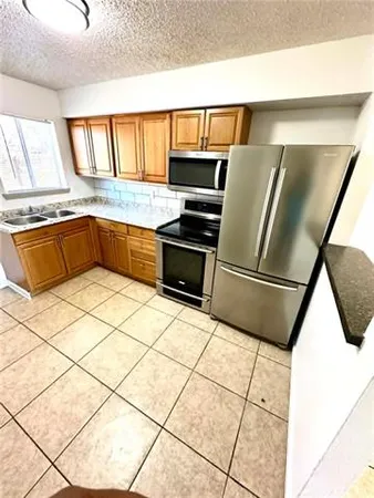 $1,350 | 1308 Cartier Drive, Unit B, Laplace, LA 70068