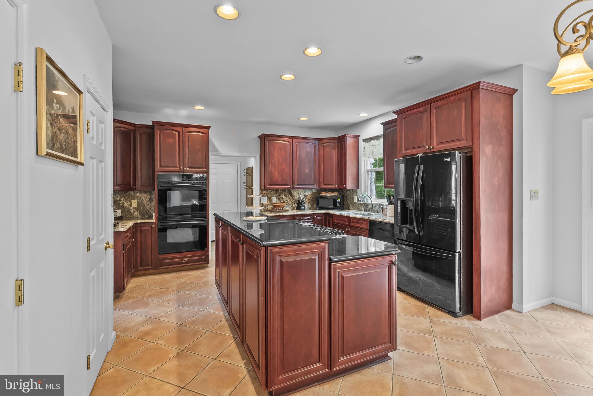 2015 Rosedale Lane Huntingtown, MD 20639 - Photo 4 of 63
