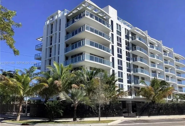 $499,000 | 13800 Highland Drive, Unit 510, North Miami Beach, FL 33181