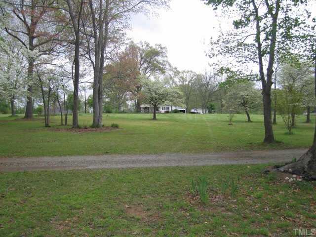 654 Gibson Road Mebane, NC 27302 - Photo 4 of 12 Gallery Image 4